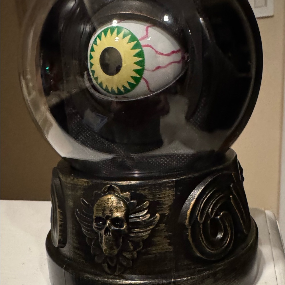 Halloween Mystical Black and Gold talking Eye